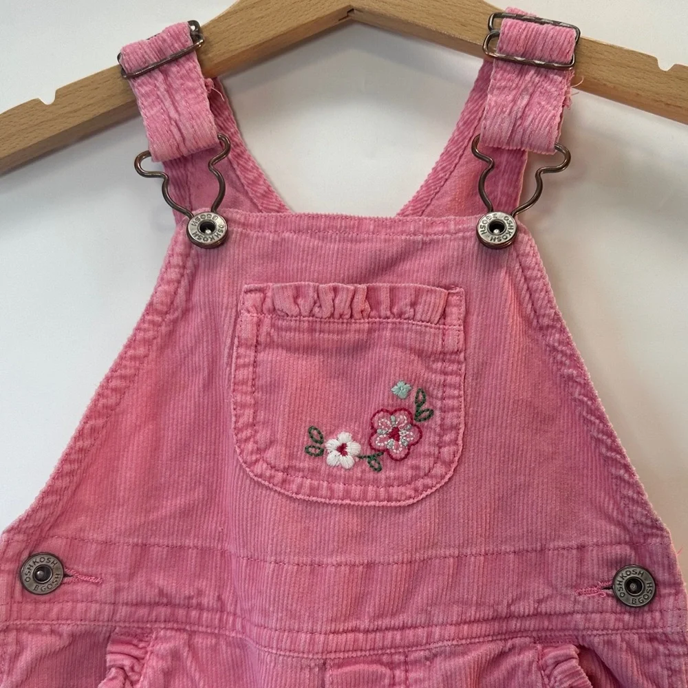 VTG Oshkosh B’Gosh 12 Month Pink Corduroy Vestbak Overalls Embroidered Floral‎